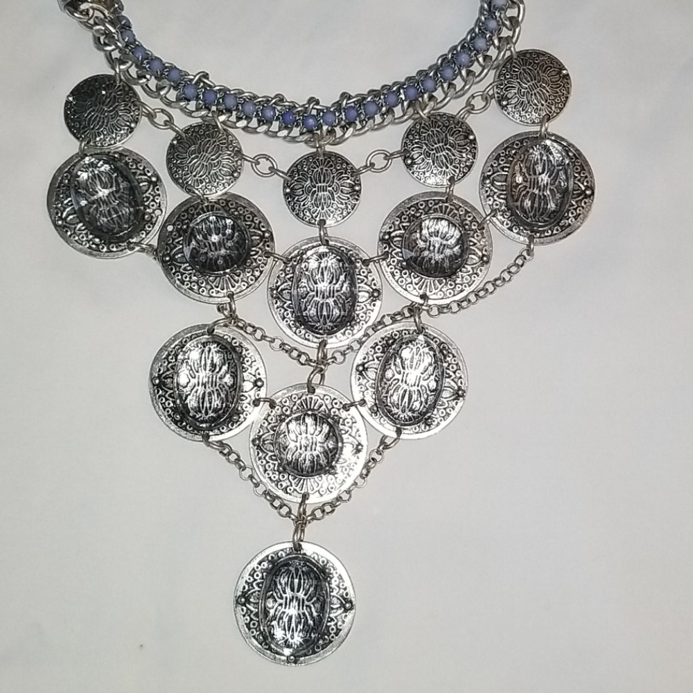 Chico's statement bibb necklace silver tone. Gorgeous! - Picture 2 of 8